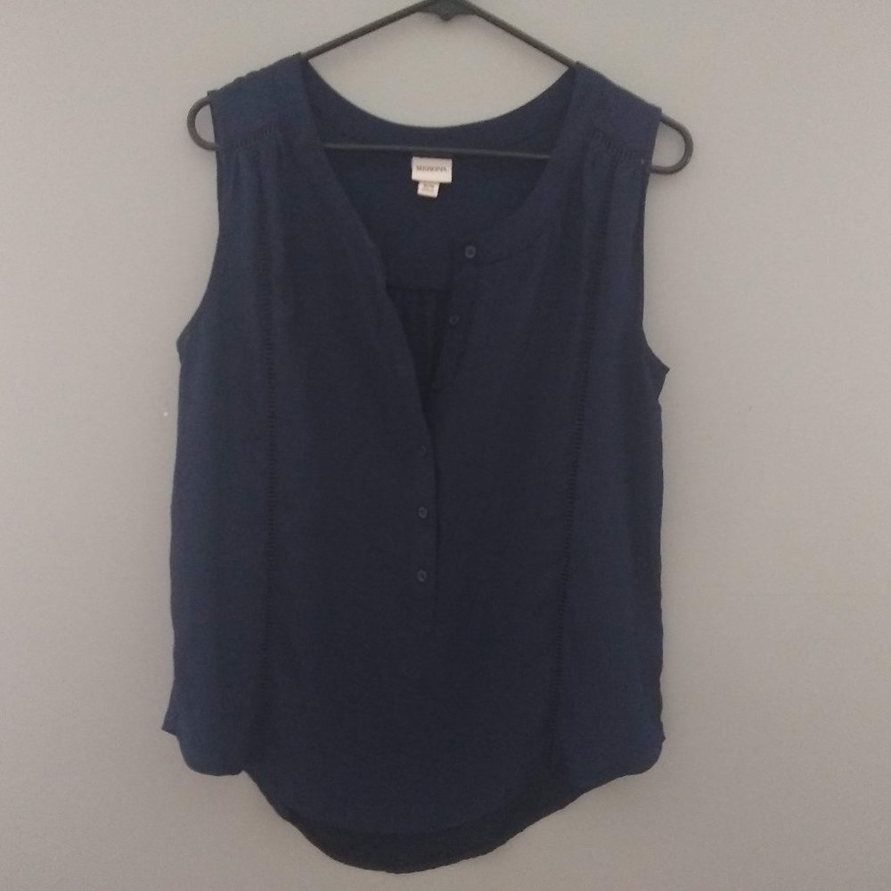 Merona navy sleeveless blouse, size M
